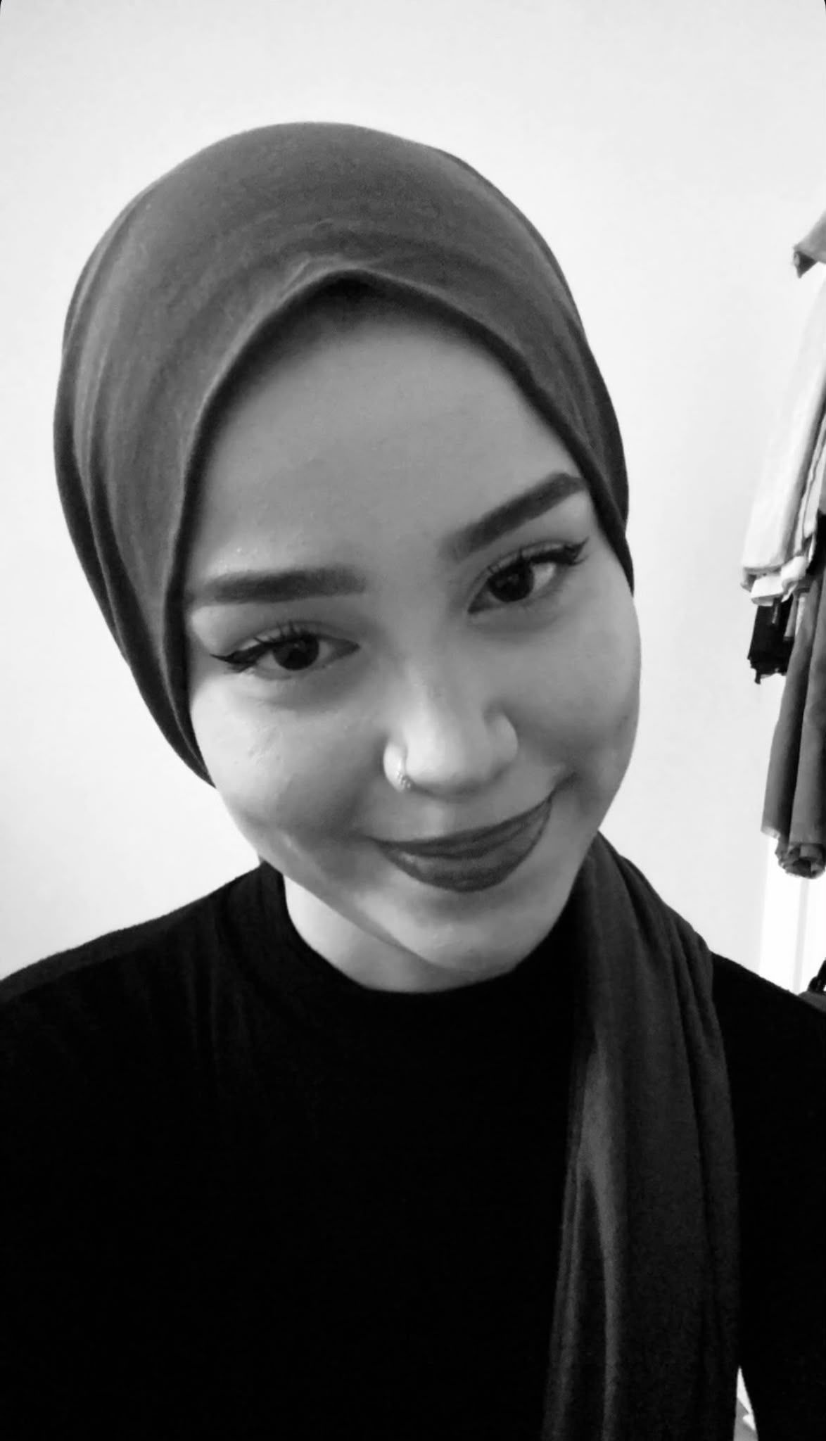 Sarıçam Sadık Kadın Escort Bayan Maya